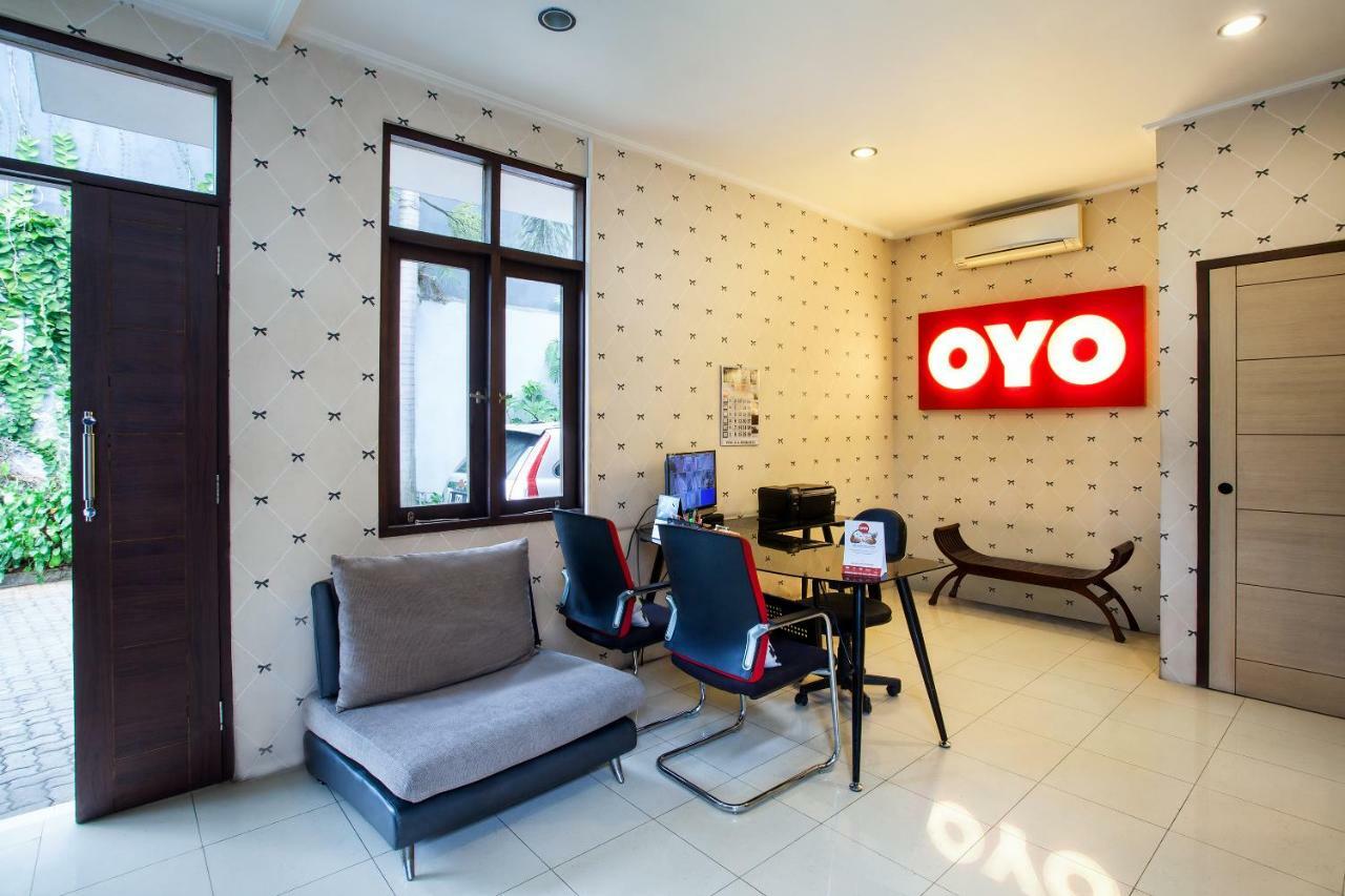 Oyo107库苏马克芒套房 雅加达 外观 照片